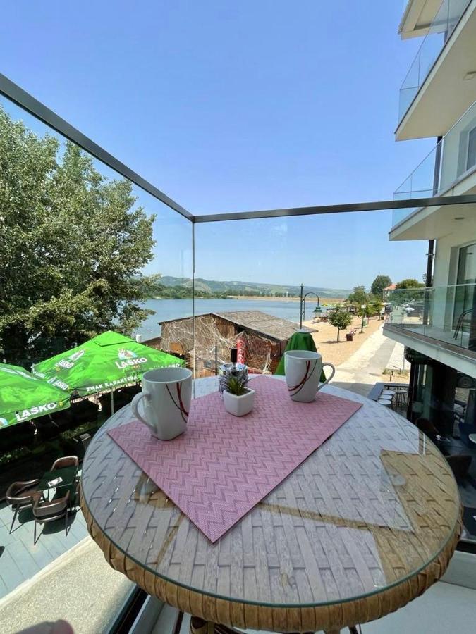 Lake View Tasic Veliko Gradiste Bagian luar foto