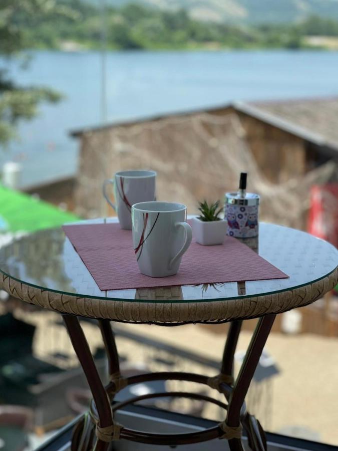 Lake View Tasic Veliko Gradiste Bagian luar foto
