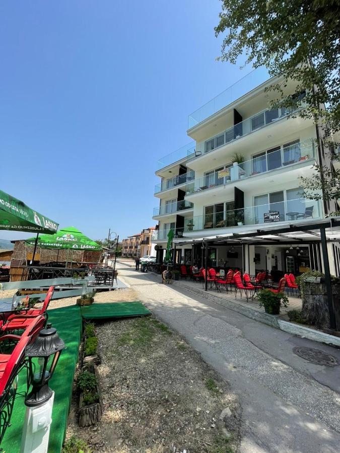 Lake View Tasic Veliko Gradiste Bagian luar foto
